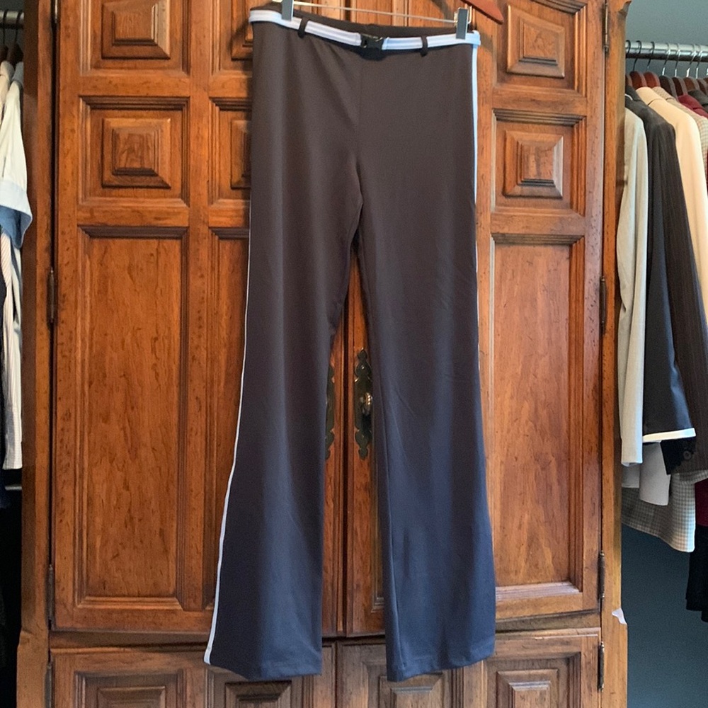 Champion women’s yoga / running pant Size medium